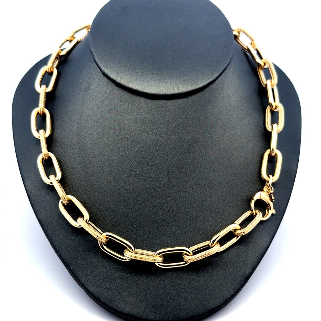 Necklaces Oval Textured Link 9mm 15.5" 14K