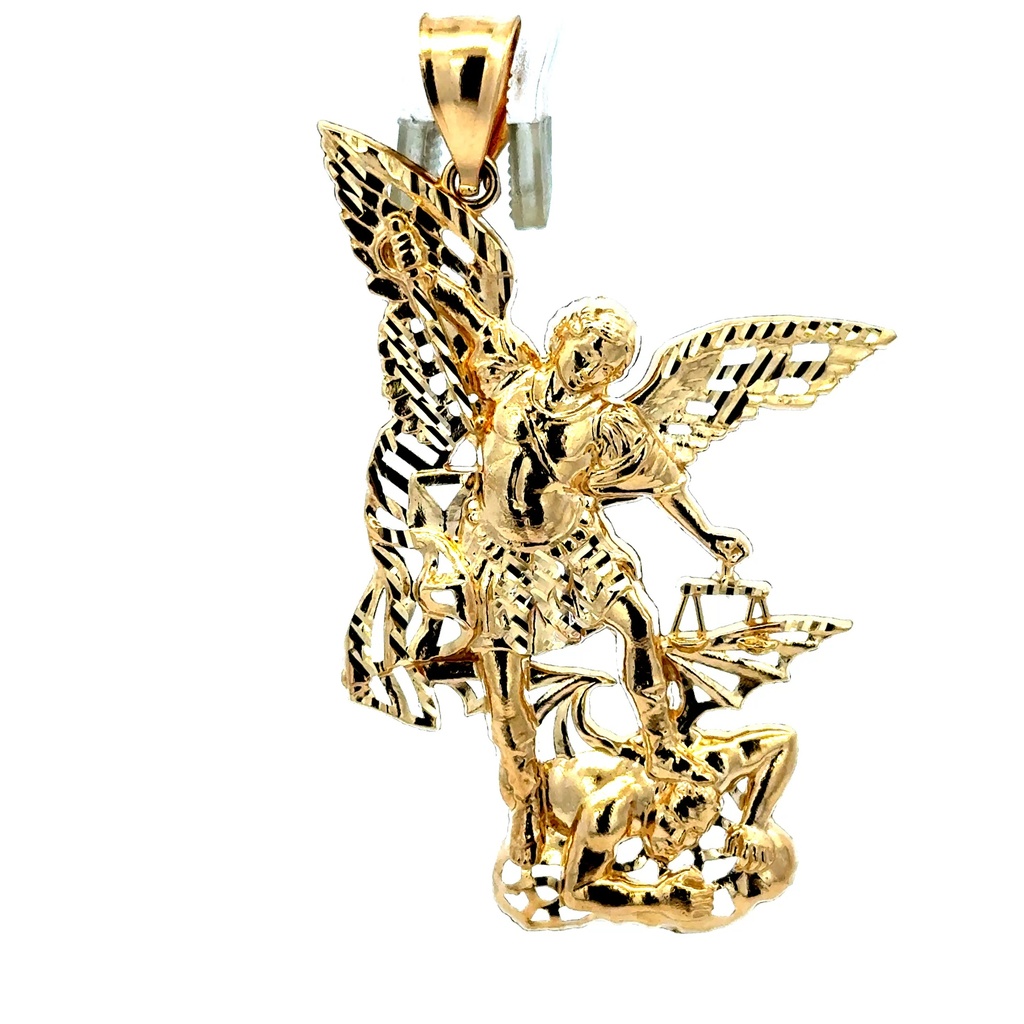 Pendant Gabriel's Triumph Over Evil 61.5 14K